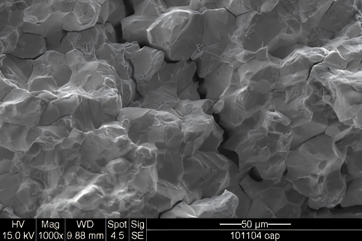 How Fractography Helps Identify Corrosion-Related Failures in Industrial Components